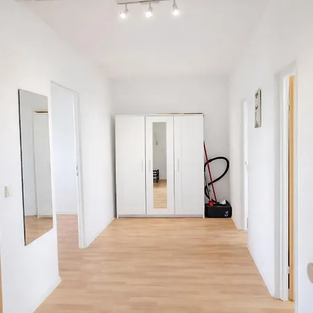 Apartment Voll Ausgestattete In *